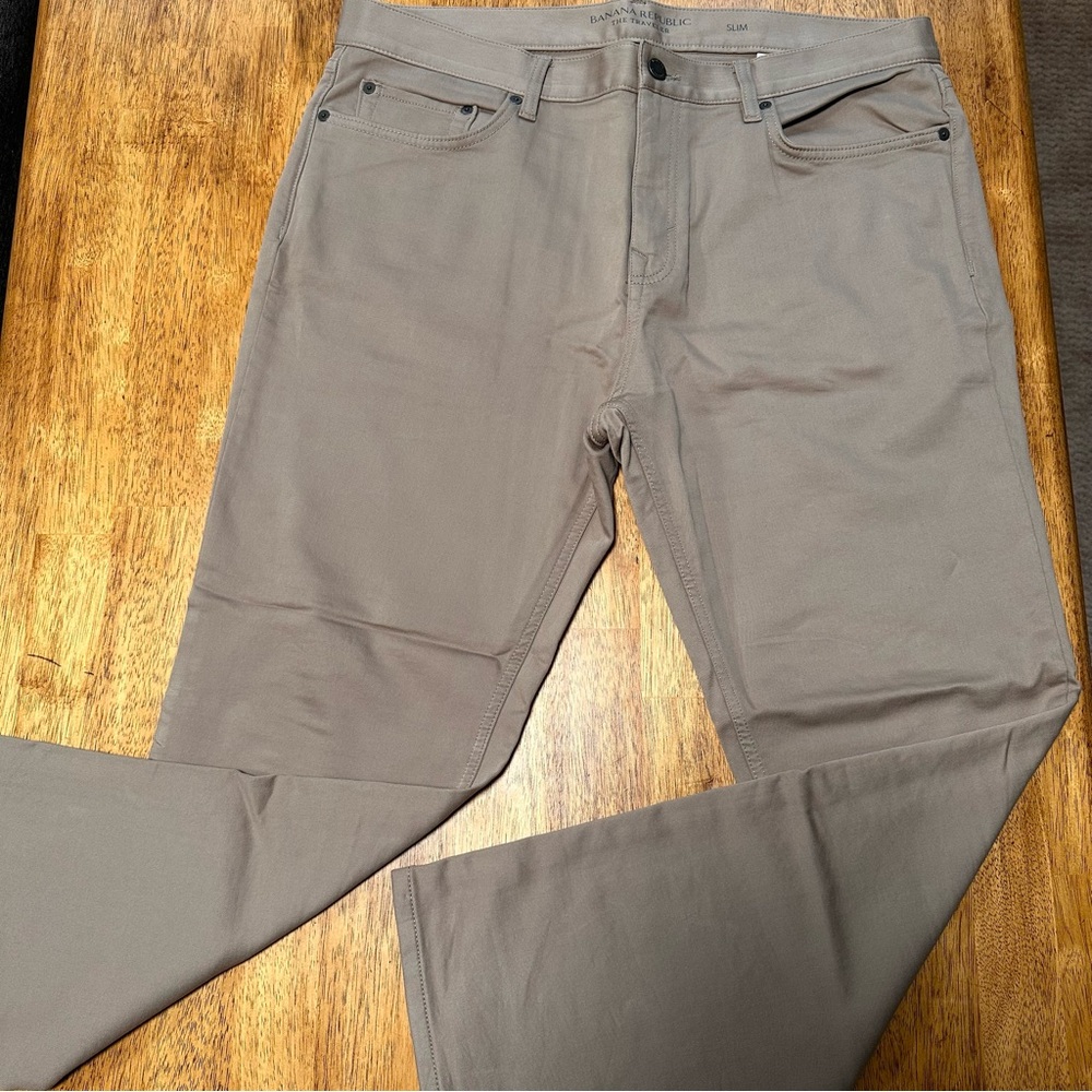 Banana Republic Men's Tan Slim Jeans